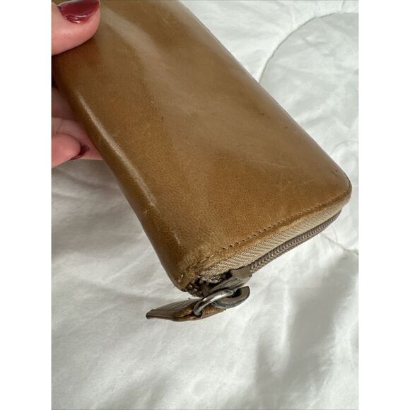 PRADA Tan Leather Zippy Wallet - Picture 7 of 16